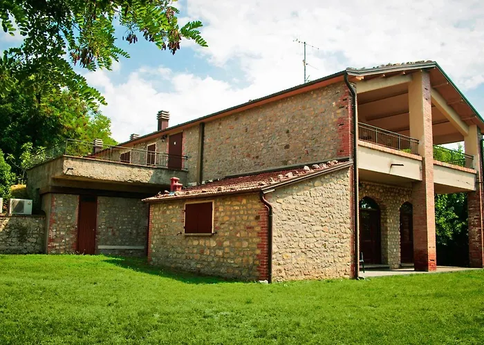 Villaggio Della Salute Piu Farma *