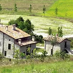 Villaggio Della Salute Piu *