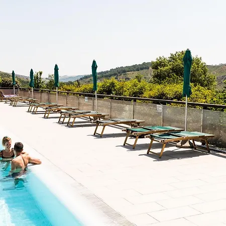 Villaggio Della Salute Piu モンテレンツィオ