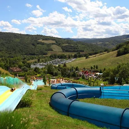 Farm stay Villaggio Della Salute Piu