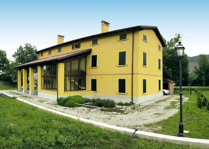 Villaggio Della Salute Piu *